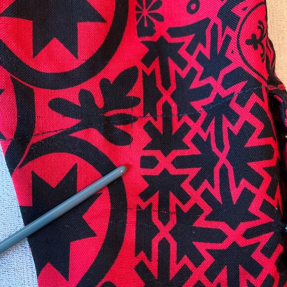 Vintage Modiana Red Black Graphic Pattern Button Up Tunic Dress Shirt Whimsigoth - Picture 15 of 16